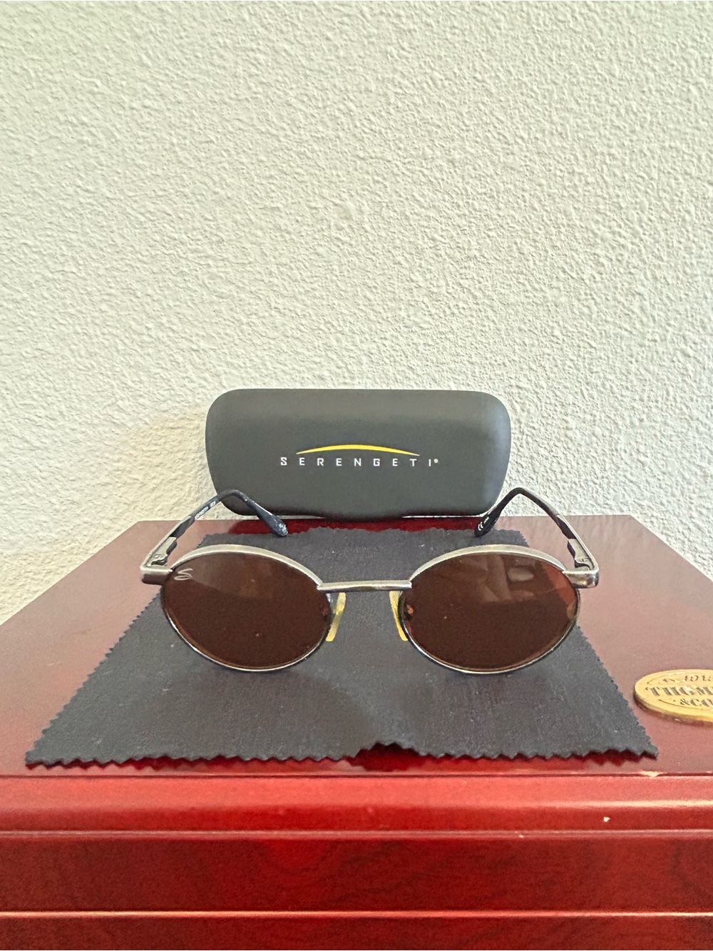 Serengeti Round Metal Sunglasses in Black Frame with Brown Lenses
